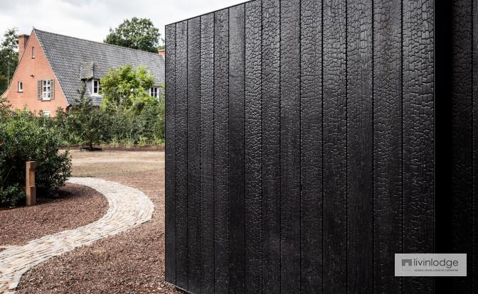 Modern gate in black charred wood, Sint-Martens-Latem